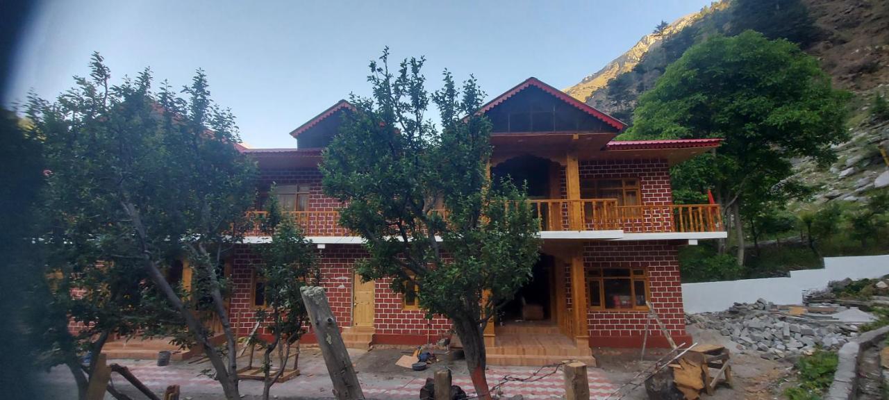 Hotel Royal Hillcrest Harsil Buitenkant foto